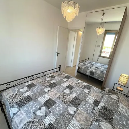 Sea Front And Sea View Apartment Lignano Sabbiadoro